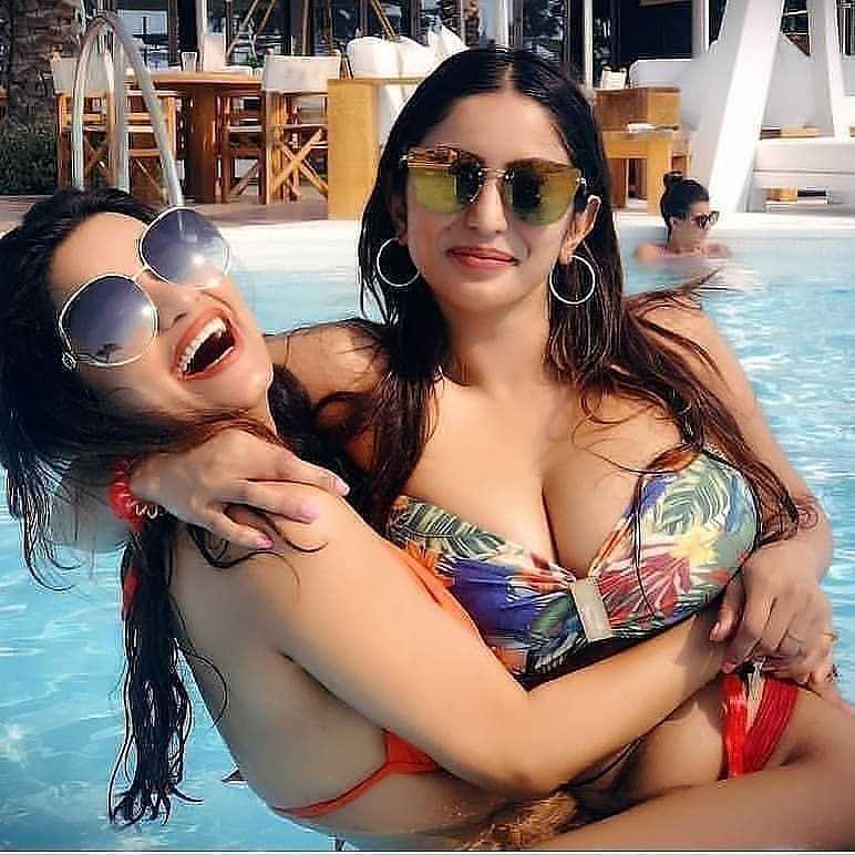 Cheap girl friend experience escorts in Delhi